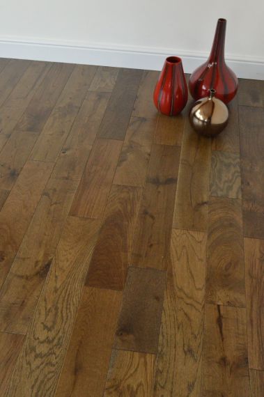Boyne Engineered Smoked Oak Brushed and Lacquered 125mm x 18/5mm Wood Flooring