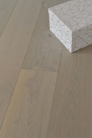 Hexley Engineered Silver Grey Oak Brushed and Lacquered 220mm x 15/4mm Wood Flooring