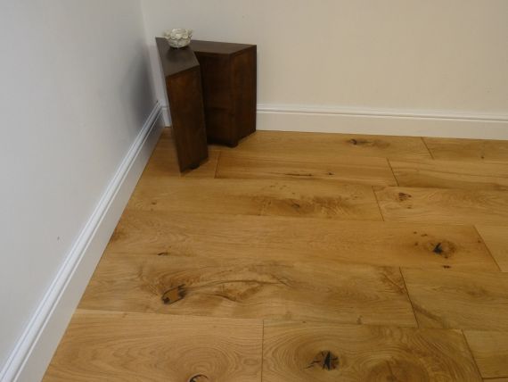 Ampney Engineered Natural Oak Brushed and Oiled 190mm x 14/3mm Wood Flooring