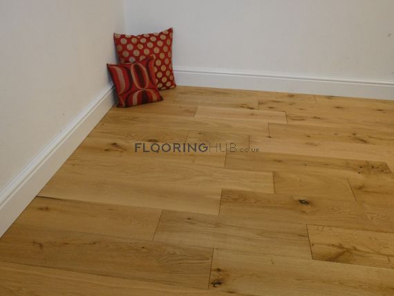 Amicombe Engineered Natural Oak Brushed and Oiled 150mm x 18/5mm Wood Flooring
