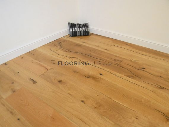 Aldford Engineered Natural Oak Distressed and Oiled 190mm x 15/4mm Wood Flooring