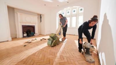 Repairing and Refinishing Engineered Oak Wood Flooring: Tips and Tricks